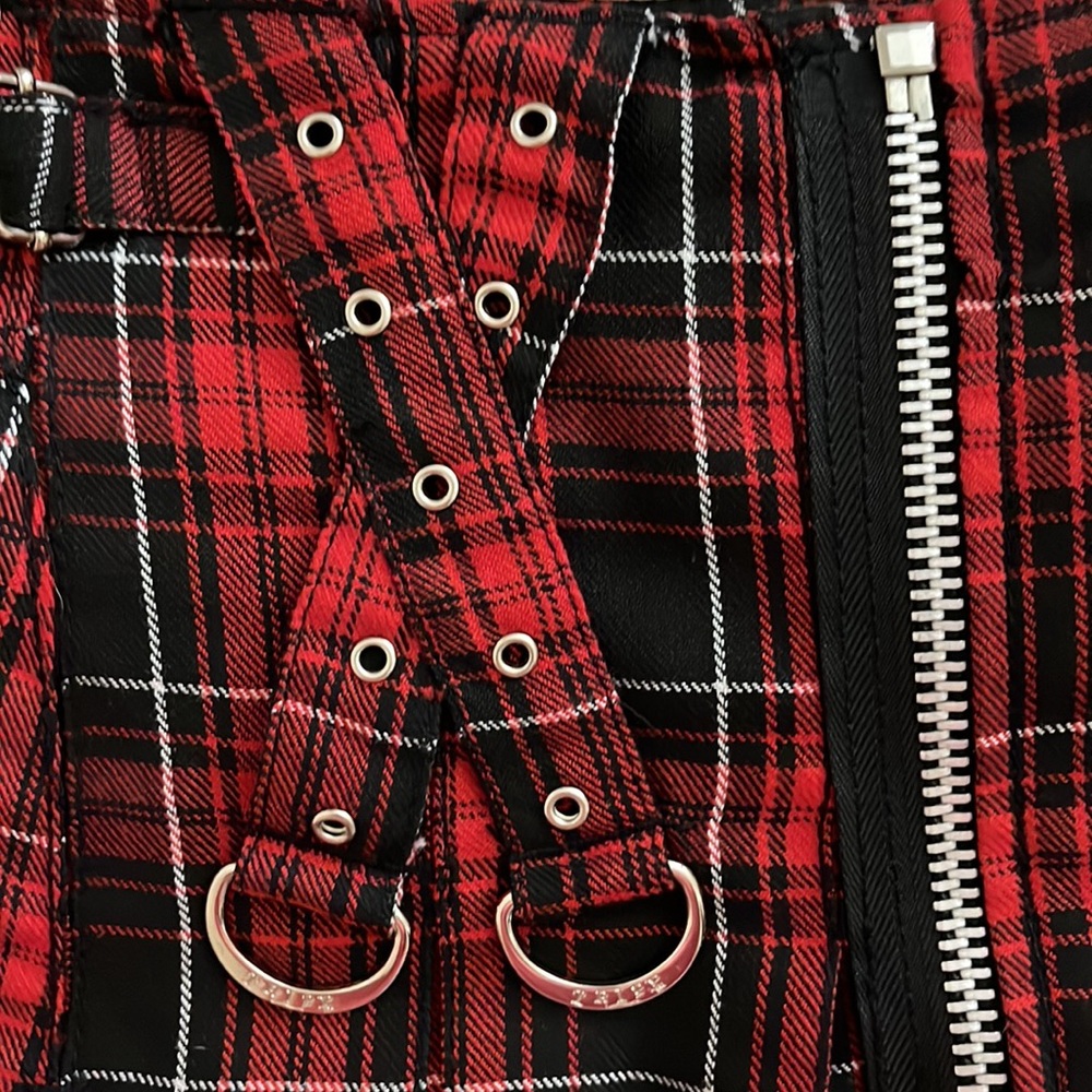 Down from $240TRIPP midi skirt plaid w/pockets, snaps, zippers, pleats, grommets - Picture 6 of 16